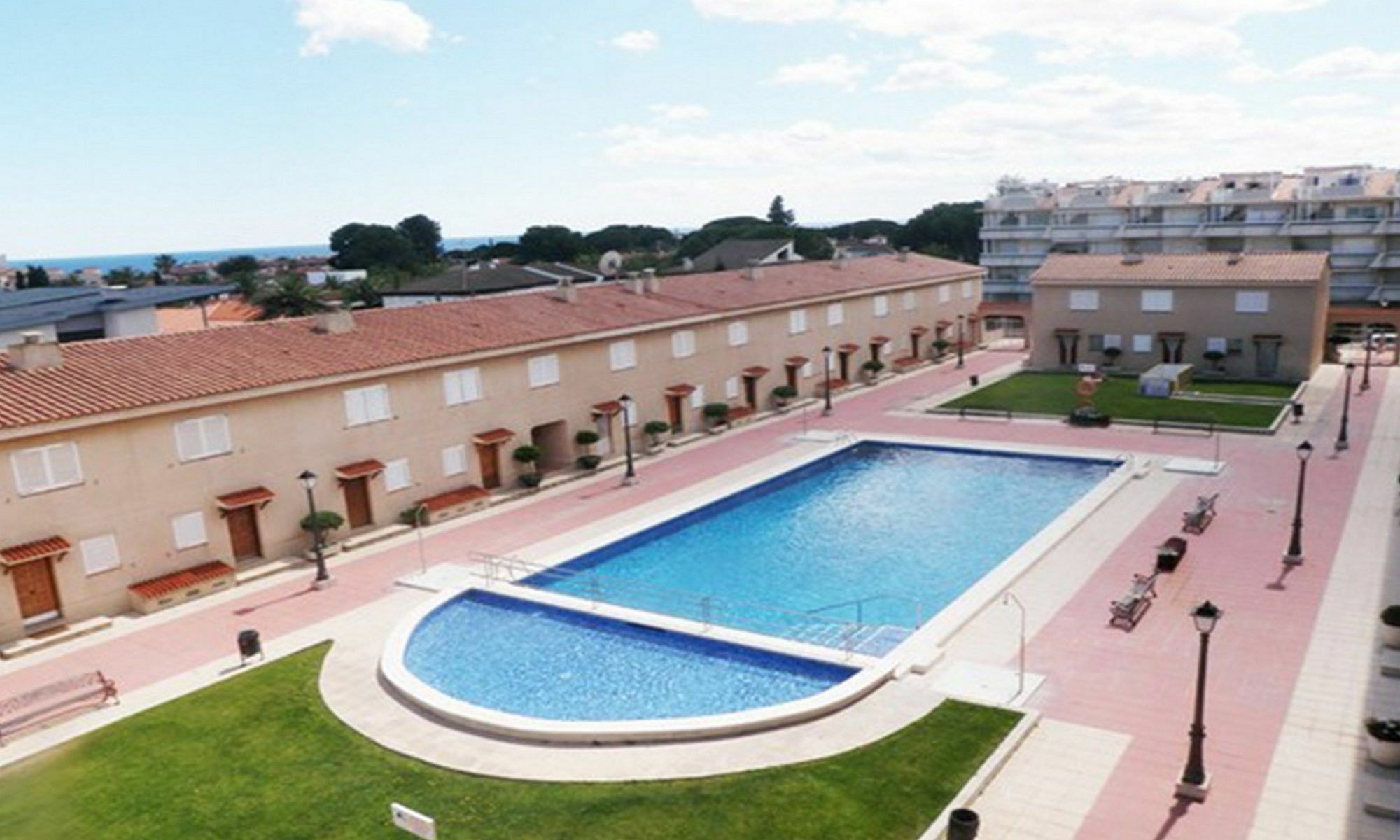 Apartsalou Cambrils Jupiter 外观 照片