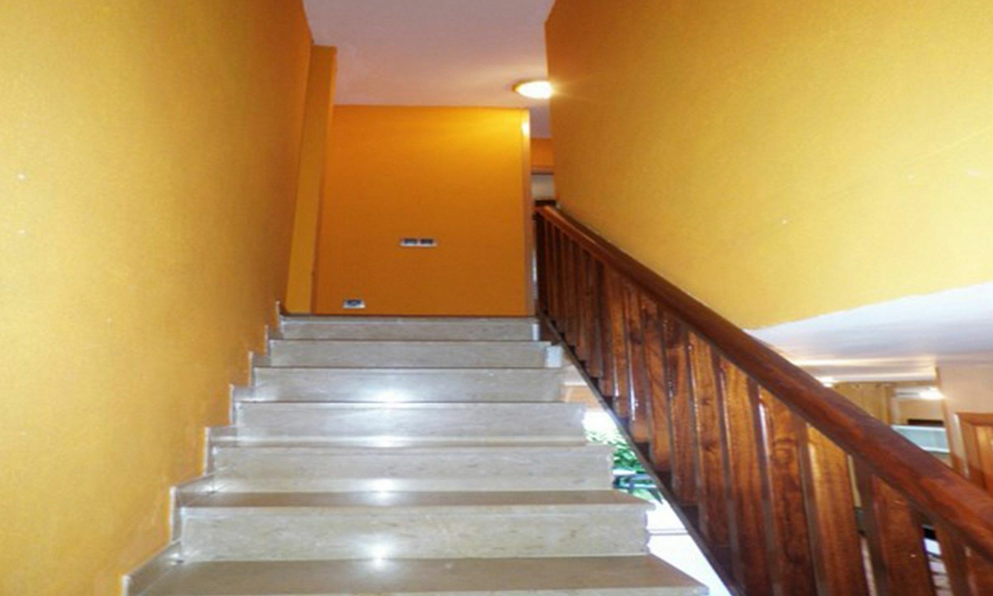 Apartsalou Cambrils Jupiter 外观 照片